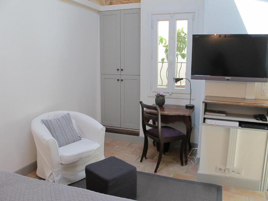 Mougins Village Holiday Lets Nizza Szoba fotó